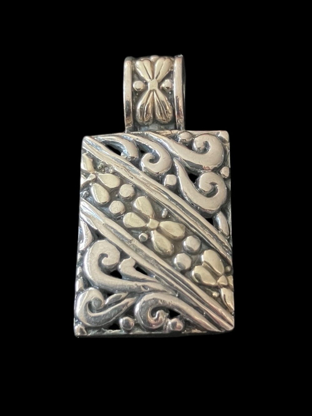 Sterling Silver 925 Intricate Scrollwork Design Pendant 7 grams larger bale